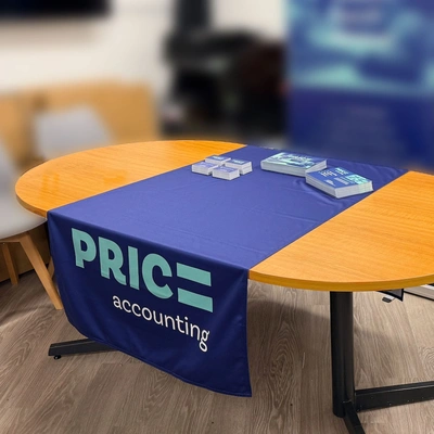 Printed fabric table runner